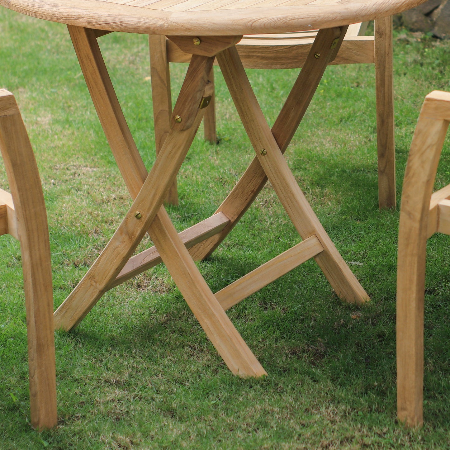 Gartentisch >Karimata< klappbar 70cm rund - Premium Teak