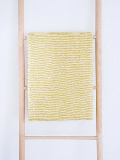 Kuscheldecke >Finn< aus Bio-Baumwolle von Riema - versch. Farben